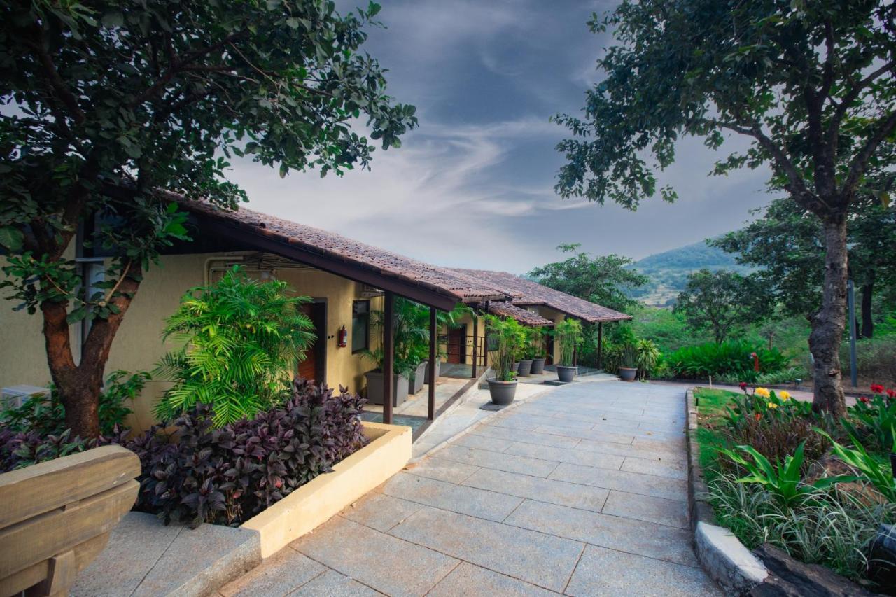 Encore A Boutique Resort Mulshi ภายนอก รูปภาพ