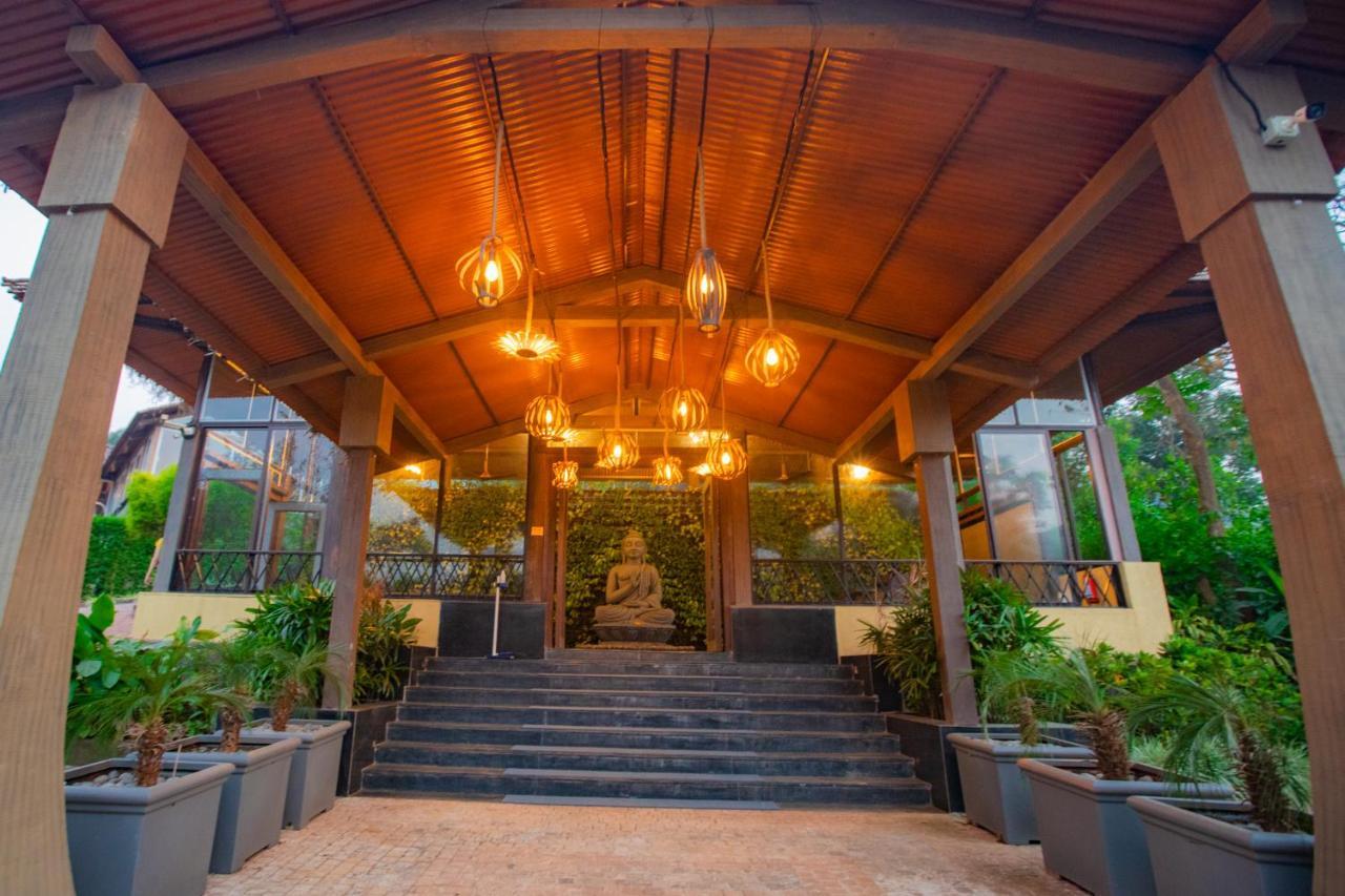 Encore A Boutique Resort Mulshi ภายนอก รูปภาพ